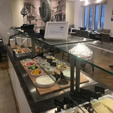 ホテル Inselhof 4*